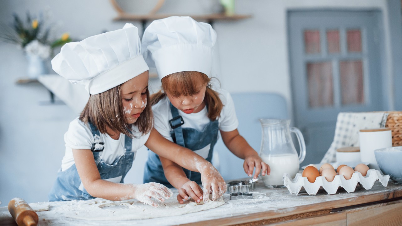 hereweare_cooking-class-kids hereweare_cooking-class-kids
